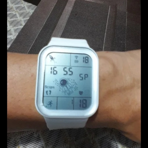 LED White Watch Unisex - Picture 3 of 11